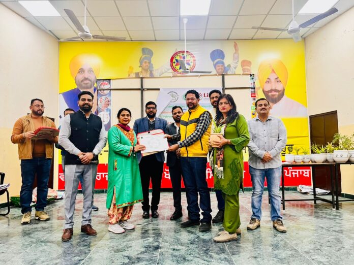 17a6dfc5-8229-45e4-9ba2-5cc4f386a4f4