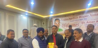 ਪ੍ਰਭਜੋਤ ਸਿੰਘ ਕਾਲਾਝਾੜ ਜੀ ਨੂੰ ਸੂਬਾ ਪ੍ਰਧਾਨ ਅਤੇ ਕੈਬਨਿਟ ਮੰਤਰੀ ਸ੍ਰੀ ਅਮਨ ਅਰੋੜਾ ਜੀ ਵੱਲੋਂ ਕੀਤਾ ਗਿਆ ਸਨਮਾਨਿਤ